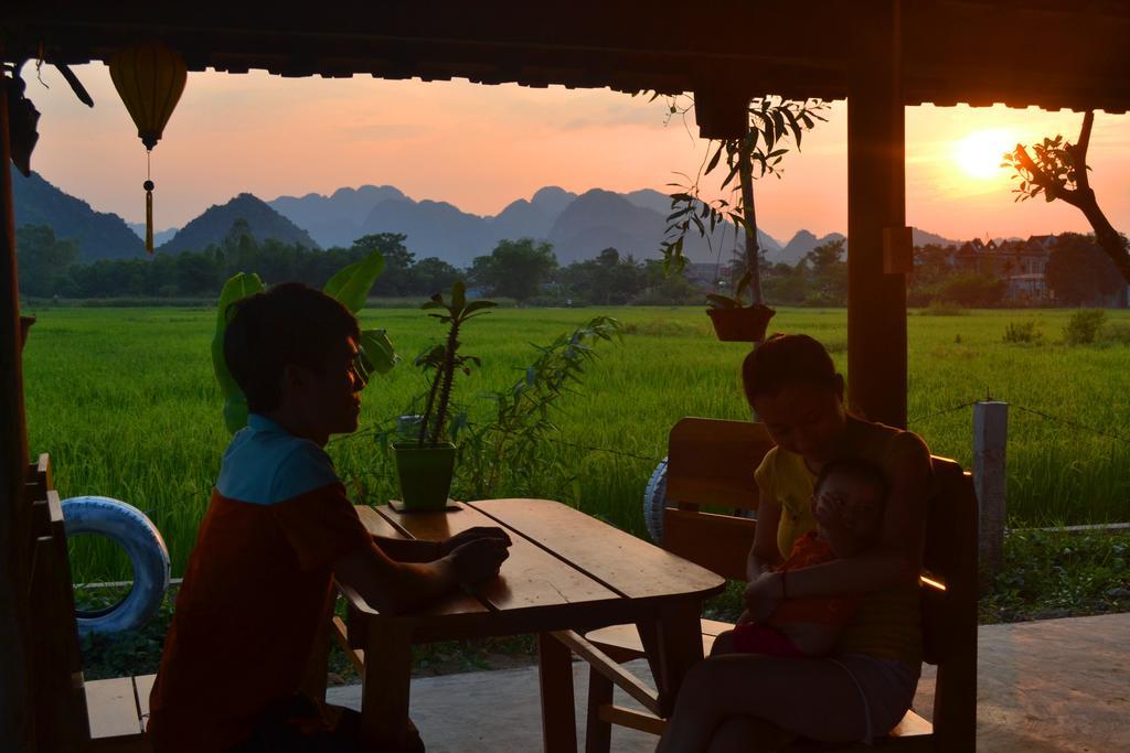 Jungle Boss Travel Lodge Phong Nha Exterior photo