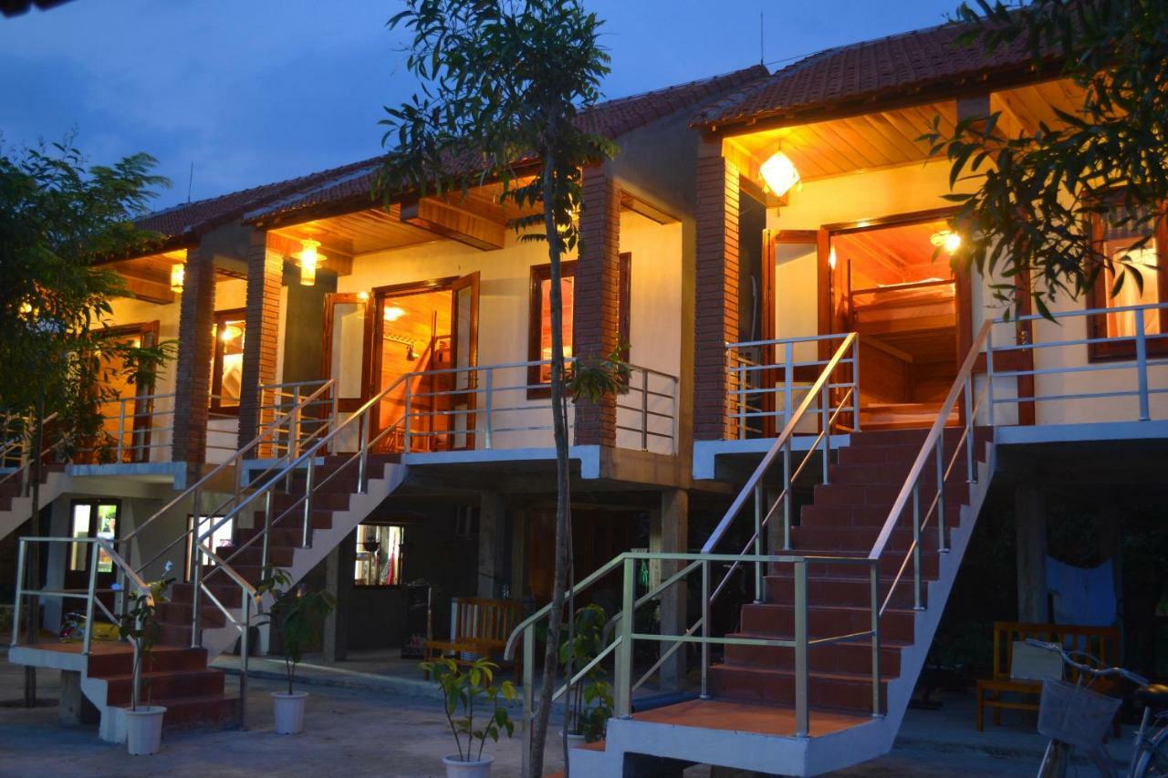 Jungle Boss Travel Lodge Phong Nha Exterior photo